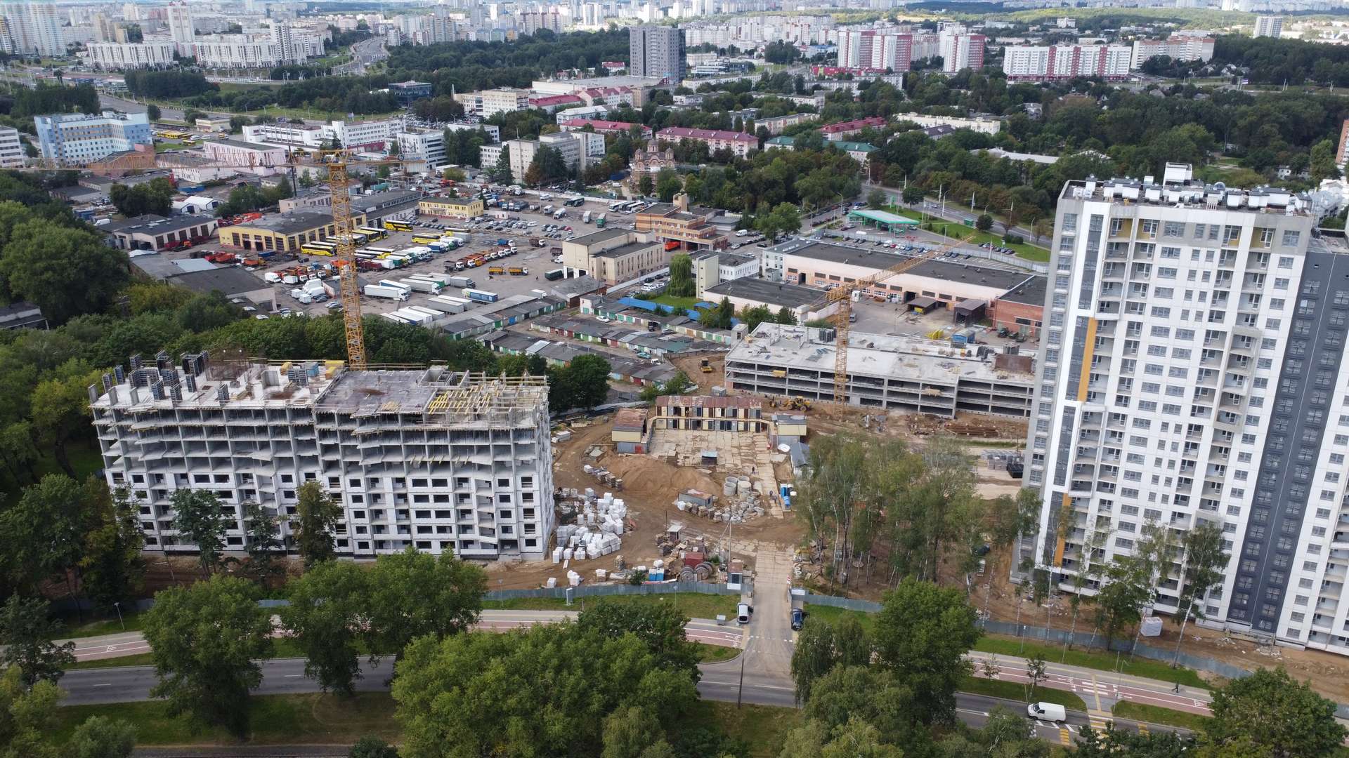 Ход строительства ул. Кузьмы Минина, дом №3 по ГП (ЖК "Дубравинский) застройщик ООО "БелБизнесРесурс"
