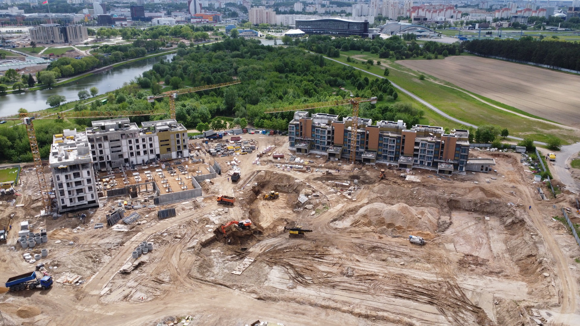 Ход строительства Нововиленская ул. д. 12.2 по ГП, ЖК "Левада"