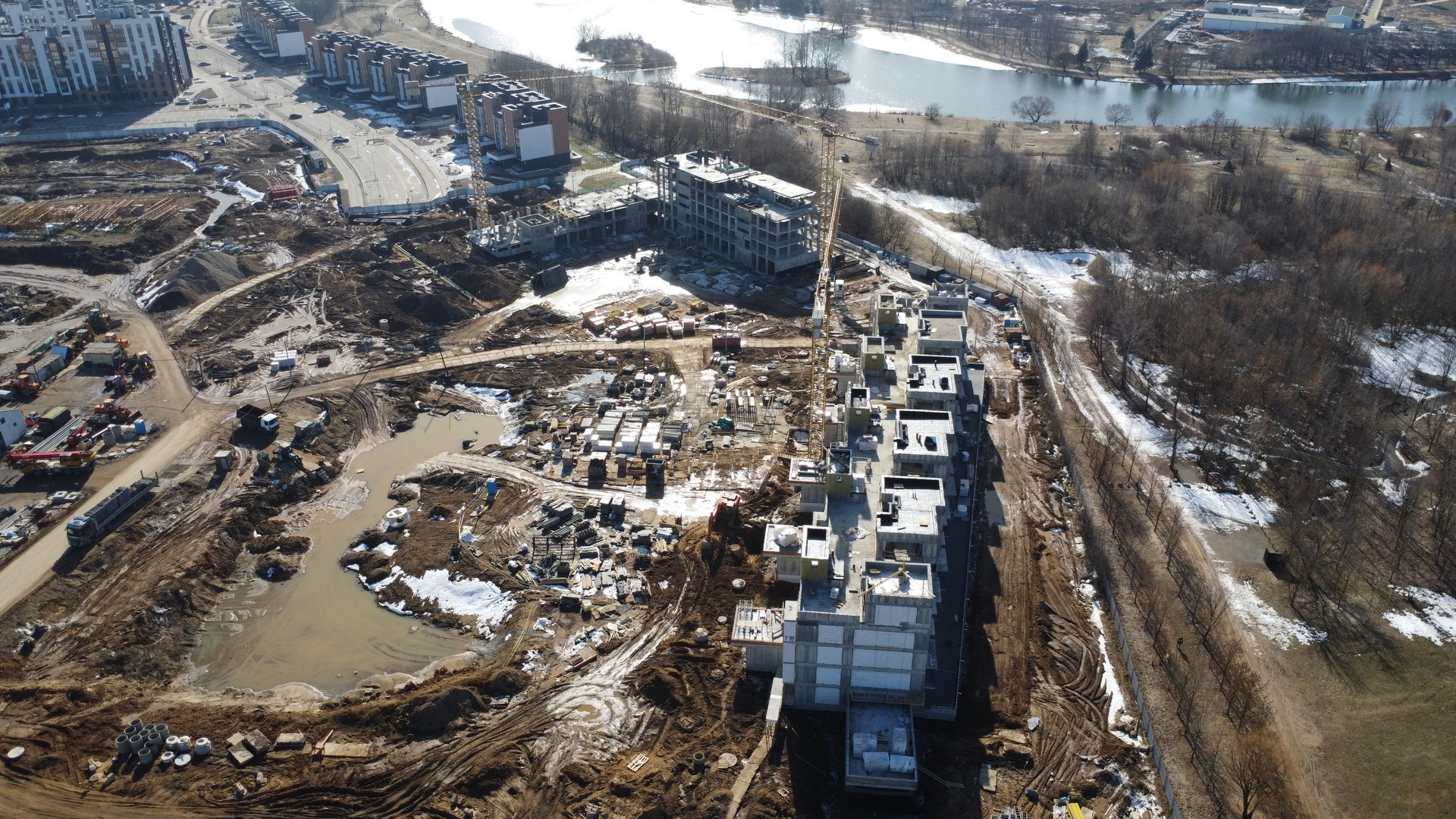 Ход строительства Нововиленская ул. д. 12.1 по ГП, ЖК "Левада"